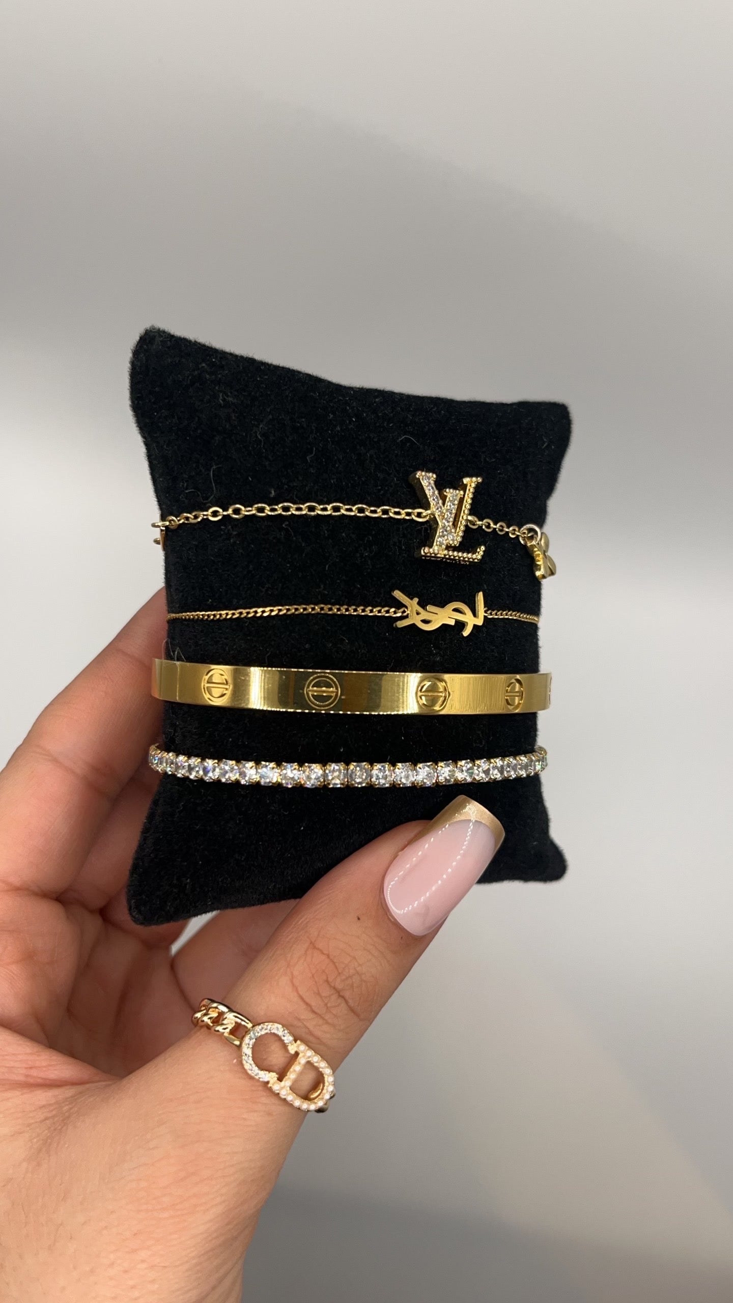 CANNES Collection