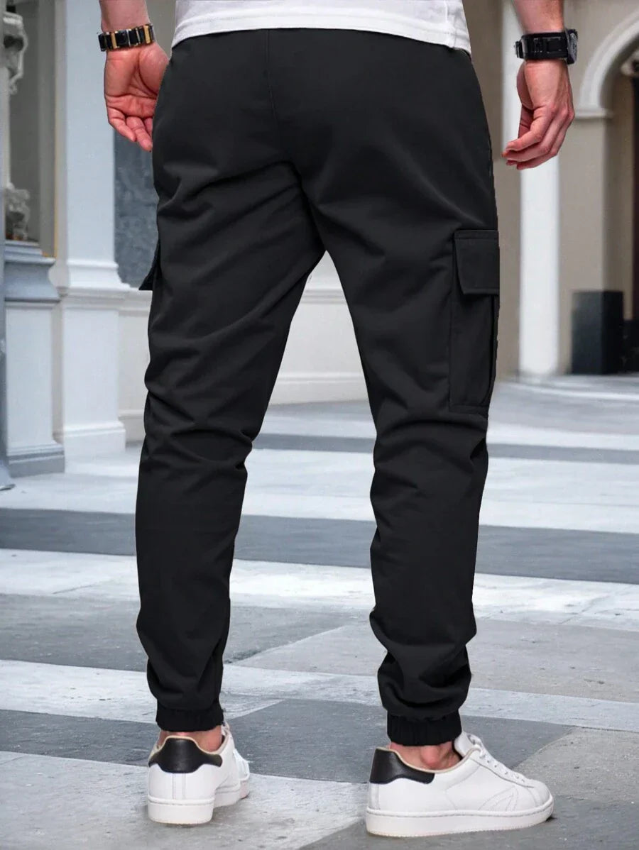 RICCARDO | LIGHT CARGO JOGGERS WITH POCKETS