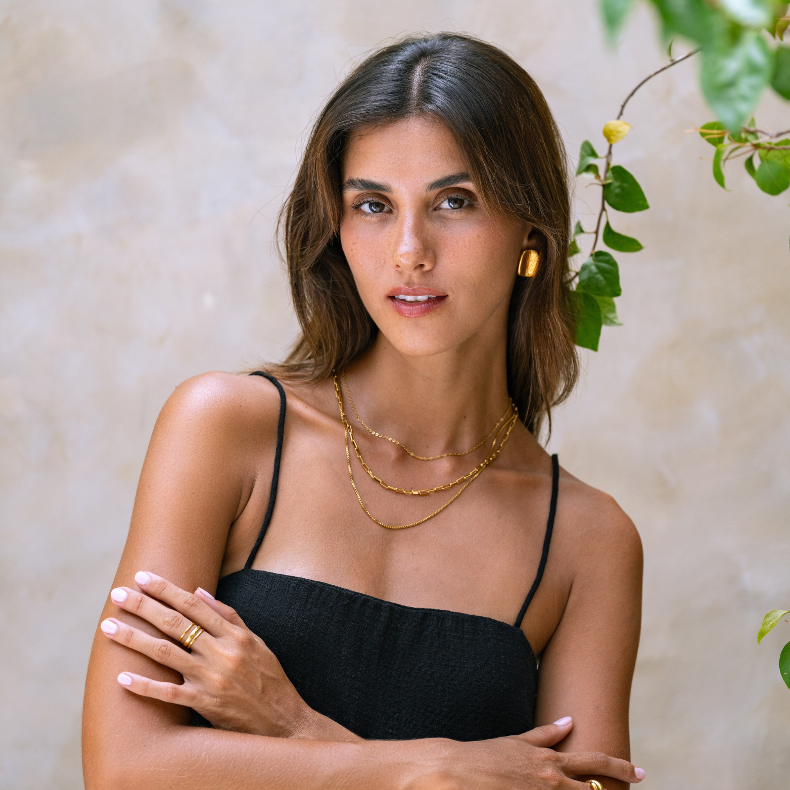 SOLARA Gold Multi-Layered Choker