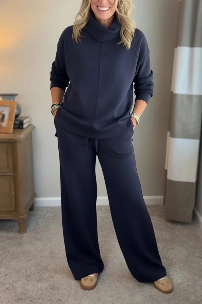 Sofia | Cozy Two-Piece Turtleneck Travel Set