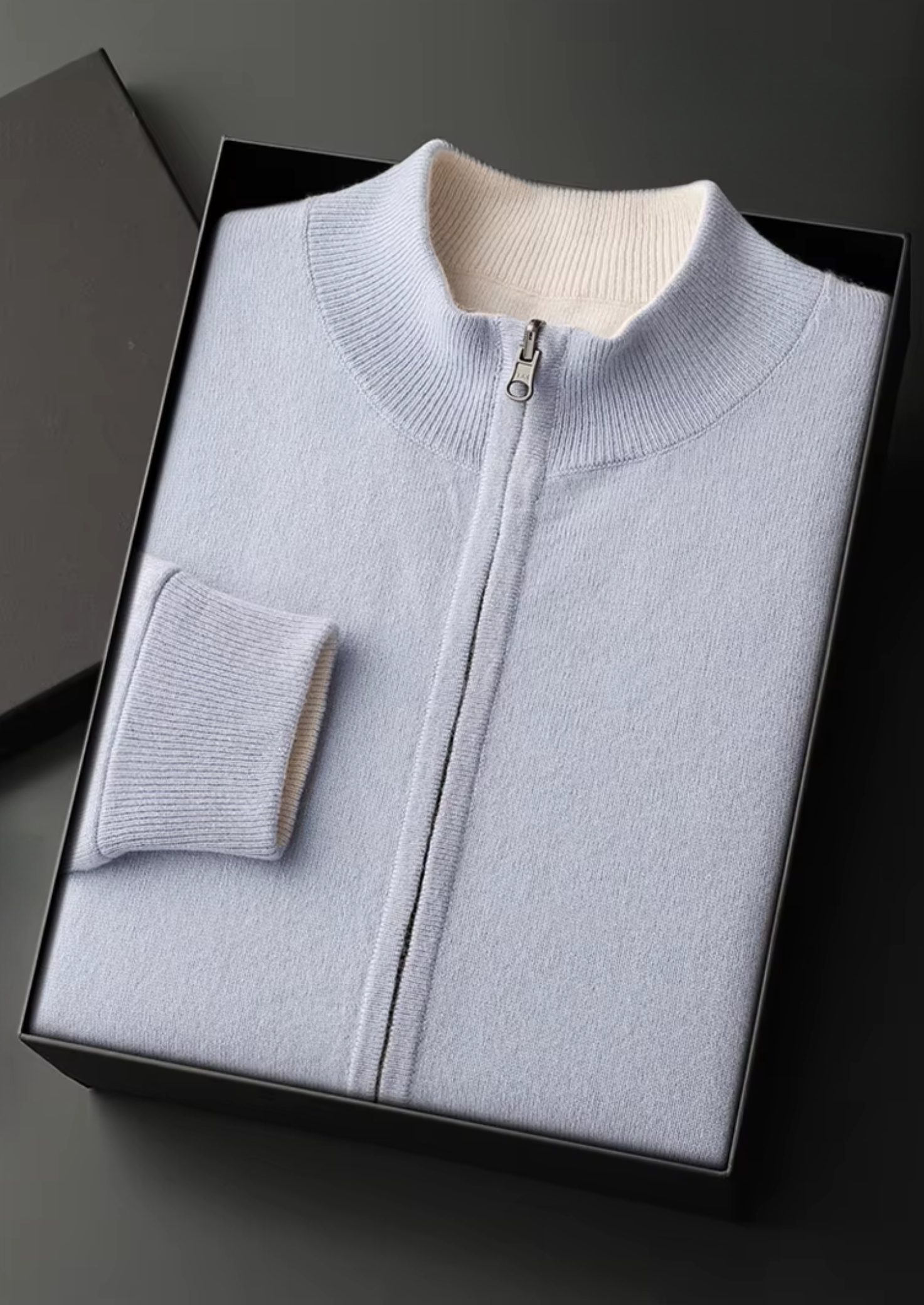 WOOL ZIP CARDIGAN