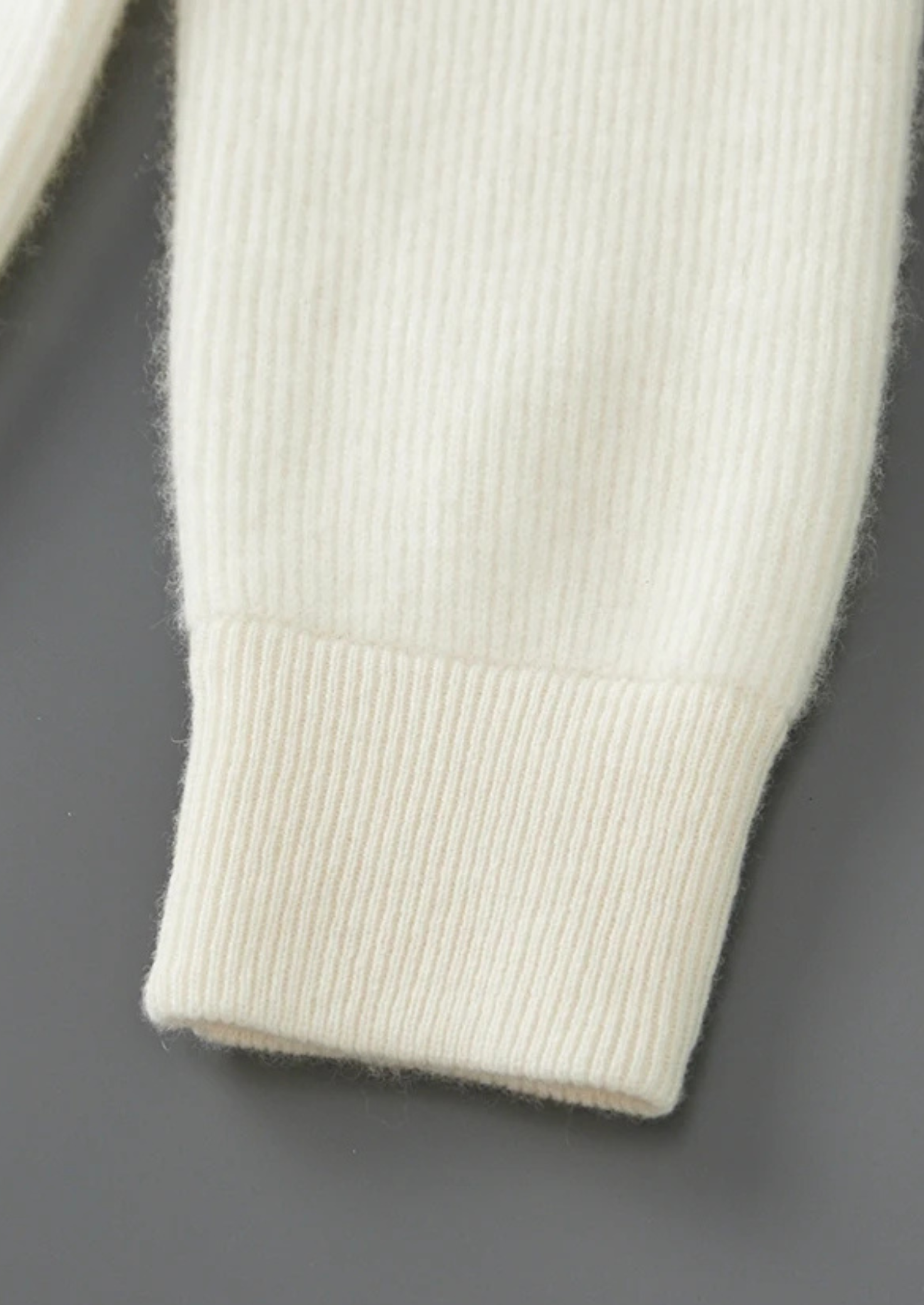WOOL RIBBED ZIPPER CARDIGAN