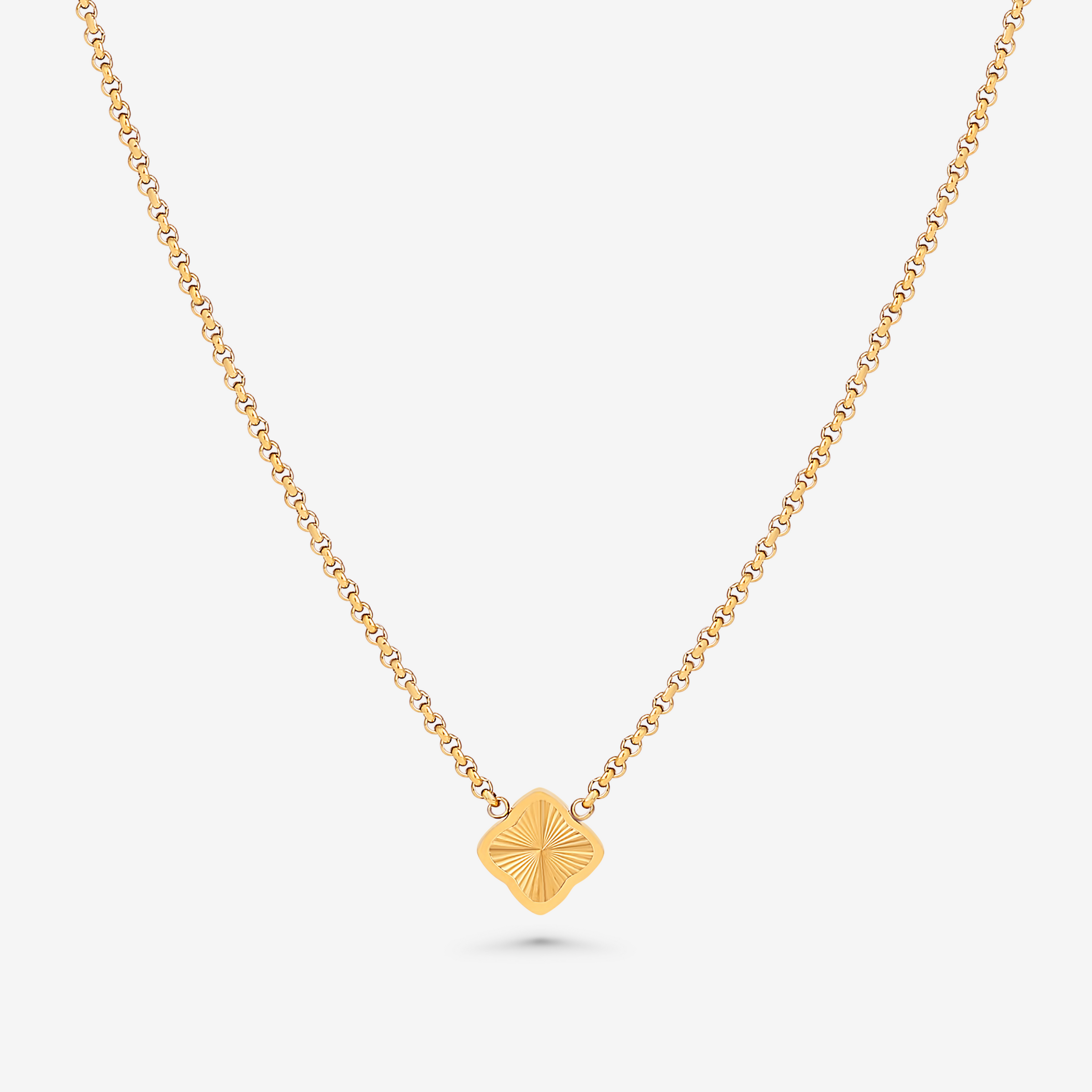 Chic Clover Necklace