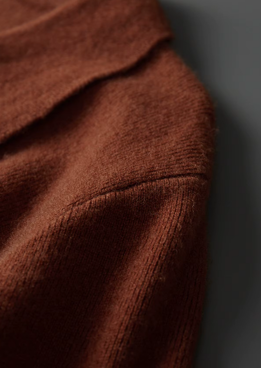 WOOL RIBBED BUTTONLESS POLO