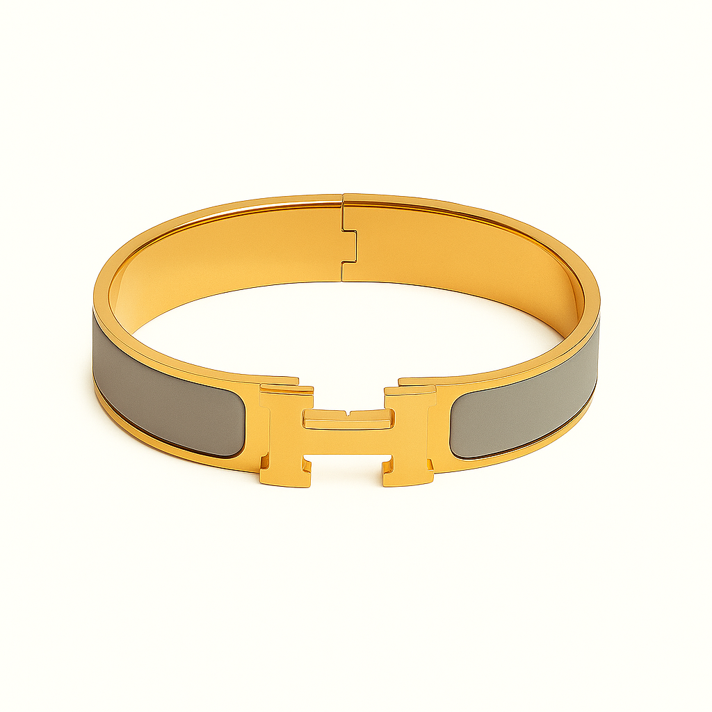 HELENE Sophisticated 'H' Bracelet