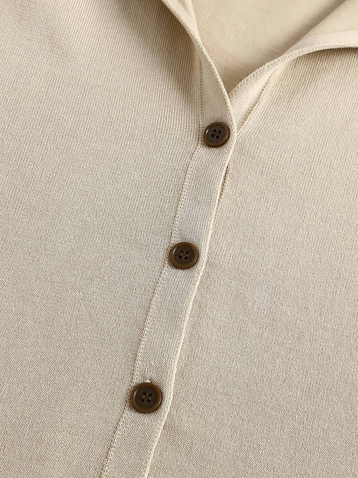 Sylvie | Cardigan Morbido con Cappuccio e Bottoni