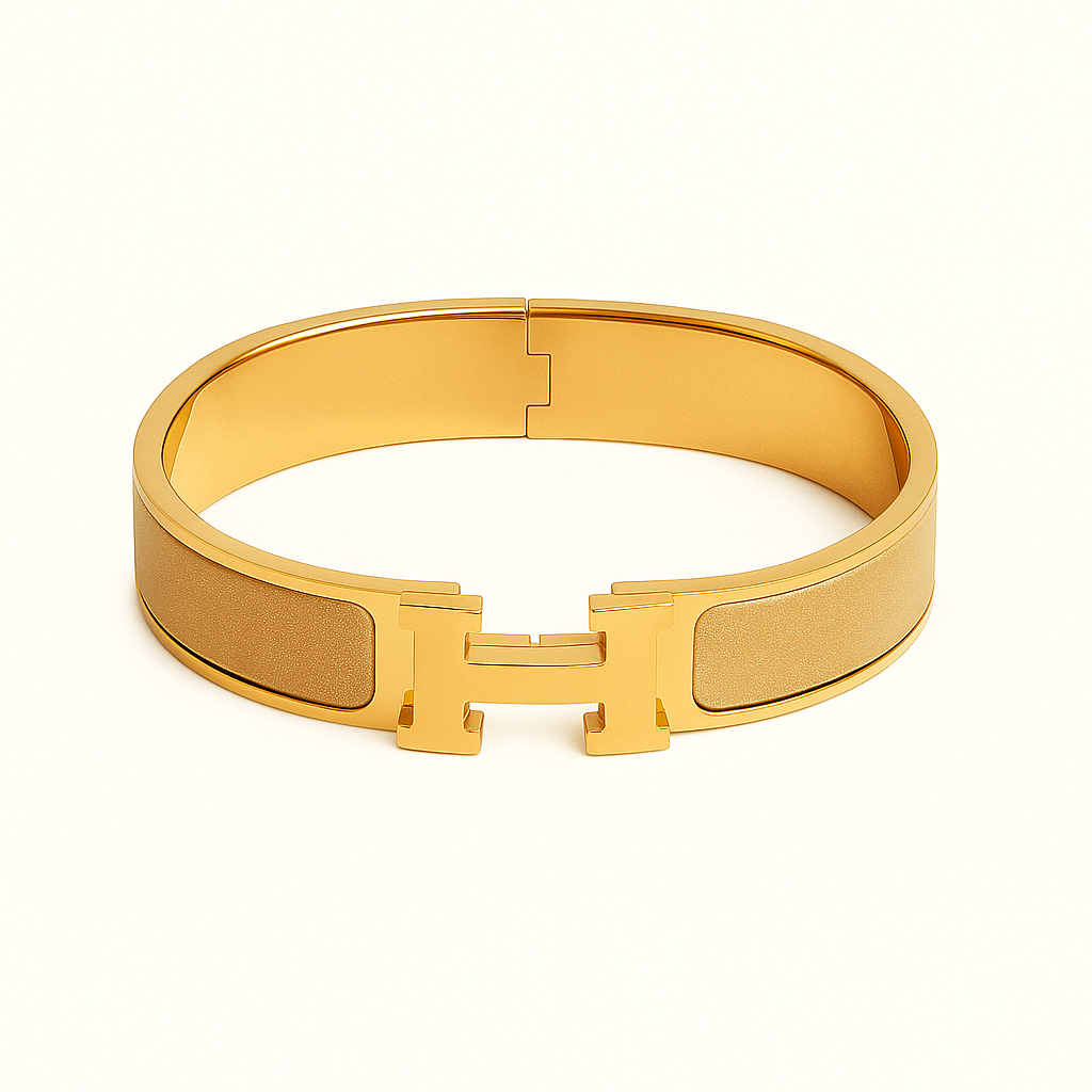 HELENE Sophisticated 'H' Bracelet