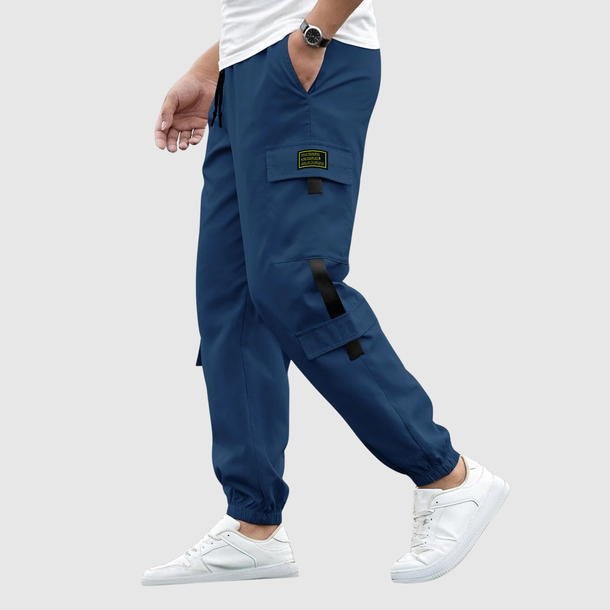 RELAXED FIT CARGO PANTS