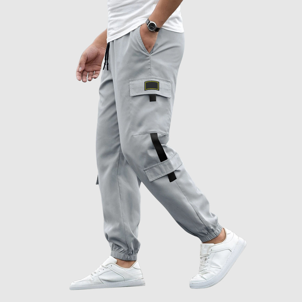 RELAXED FIT CARGO PANTS