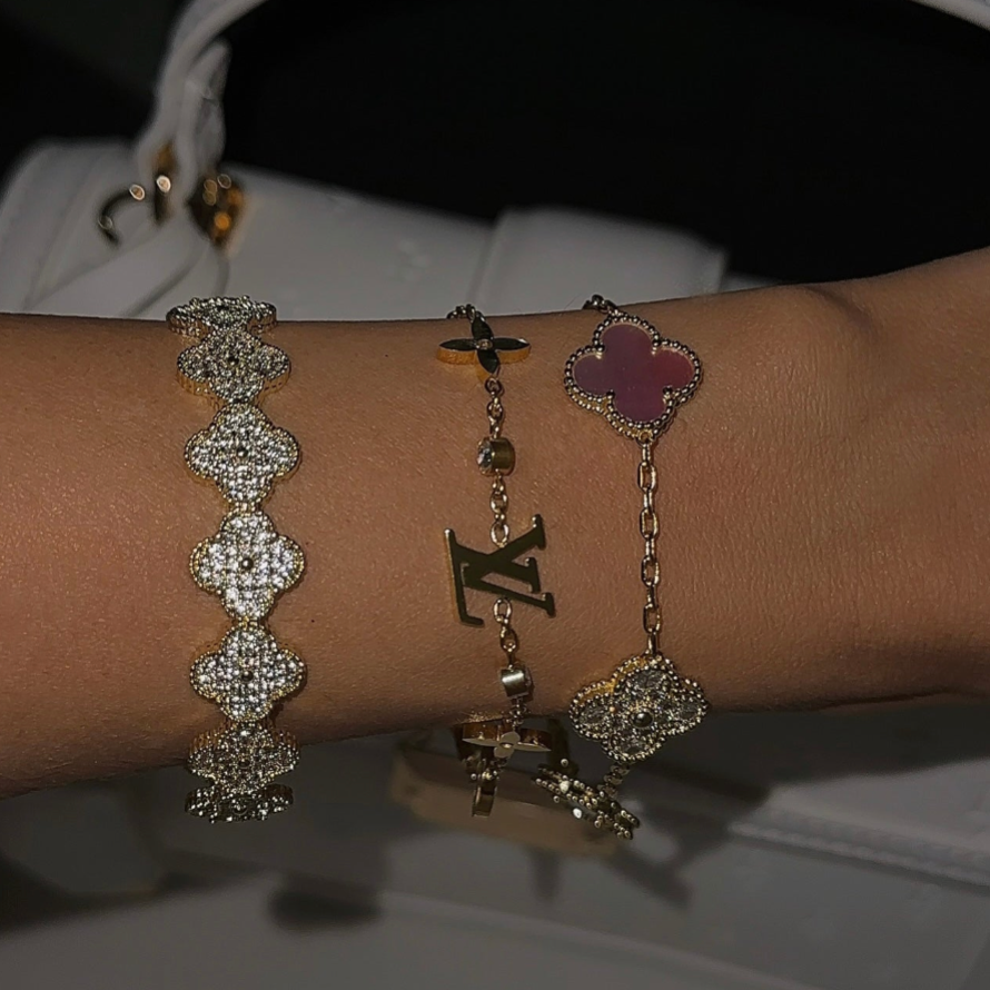 CLOVER | Cuff Bracelet Design