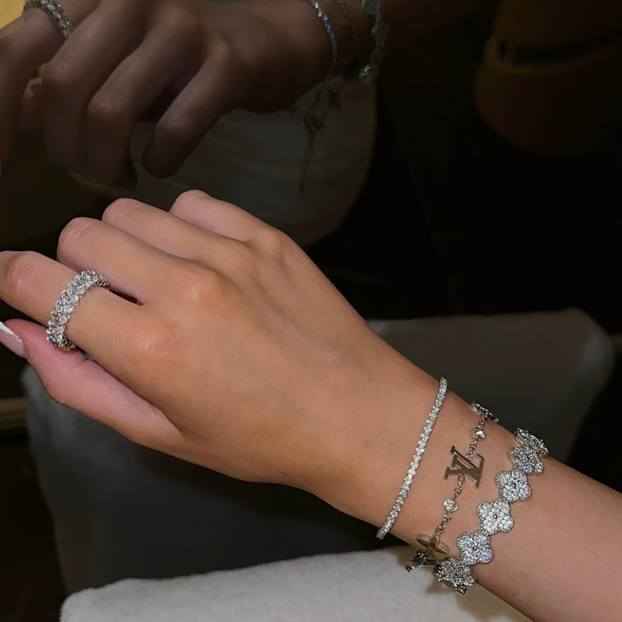 CLOVER | Cuff Bracelet Design