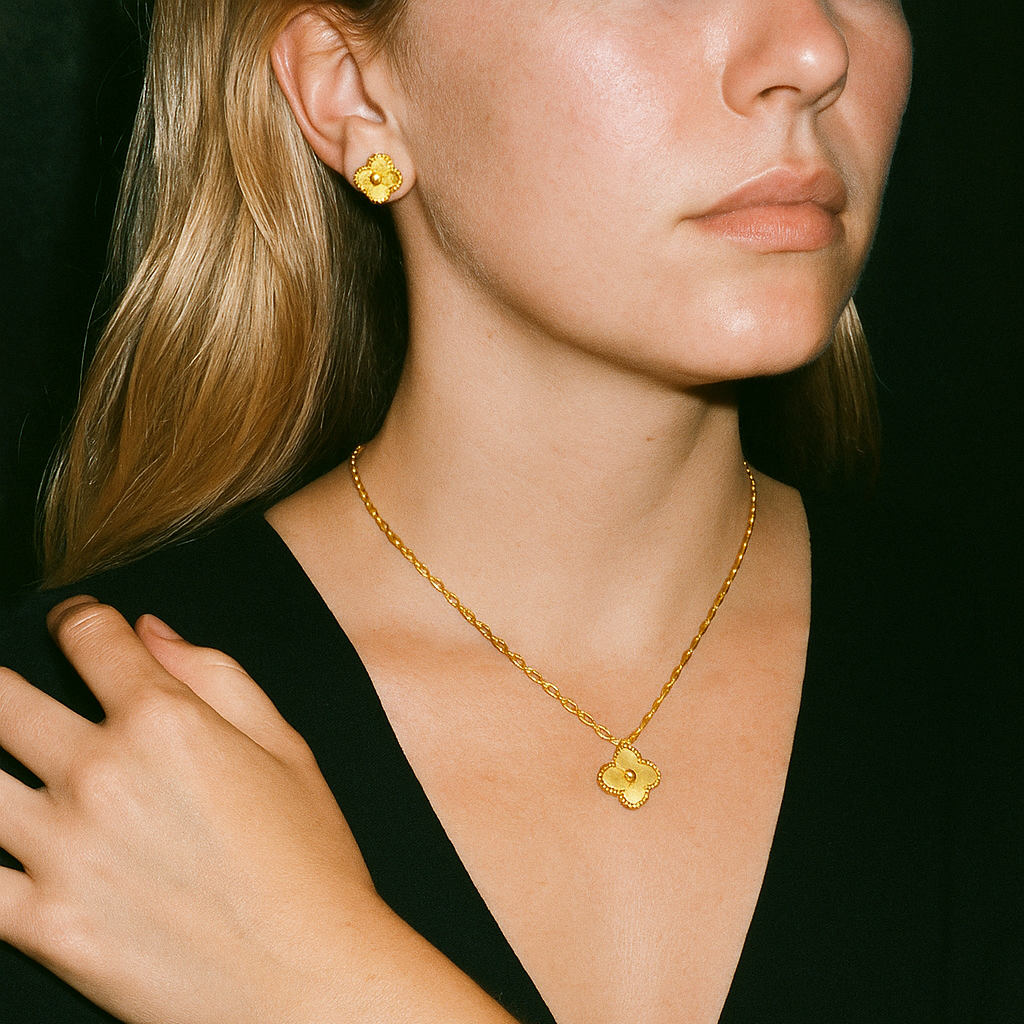 Clovershaped Earrings