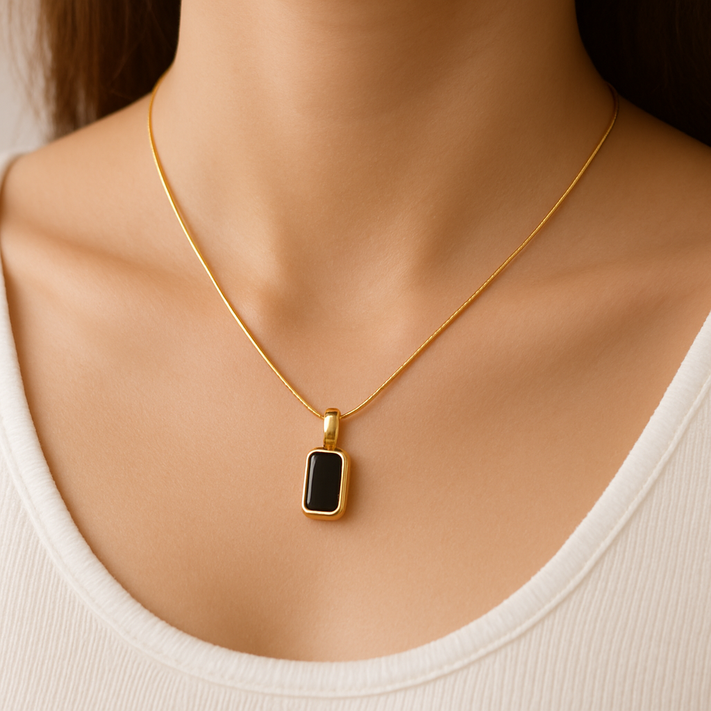 Elegant NOIR Black Necklace