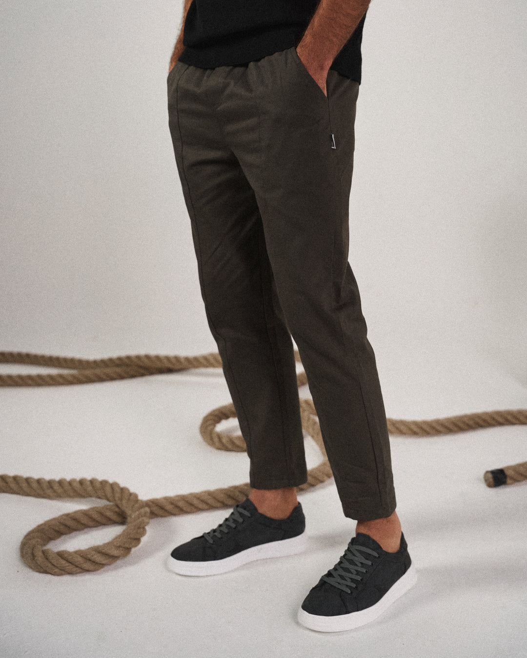 FOR MEN'S TAPERED JOGGING PANTS