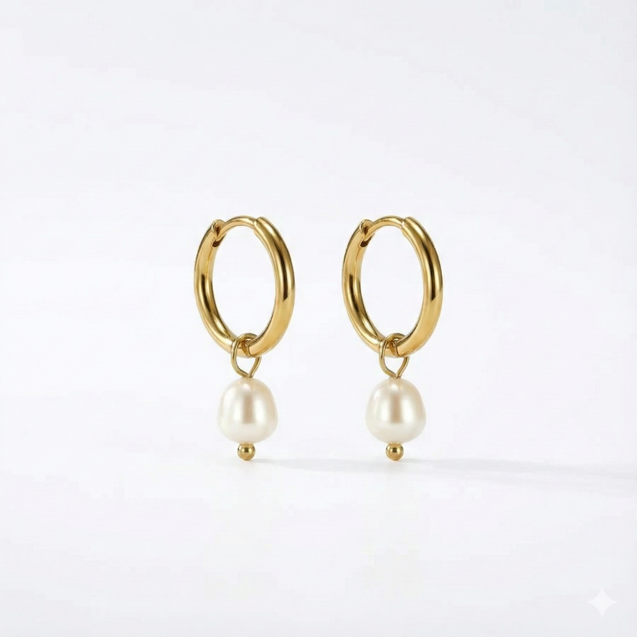 Bella Freshwater Pearl Earrings