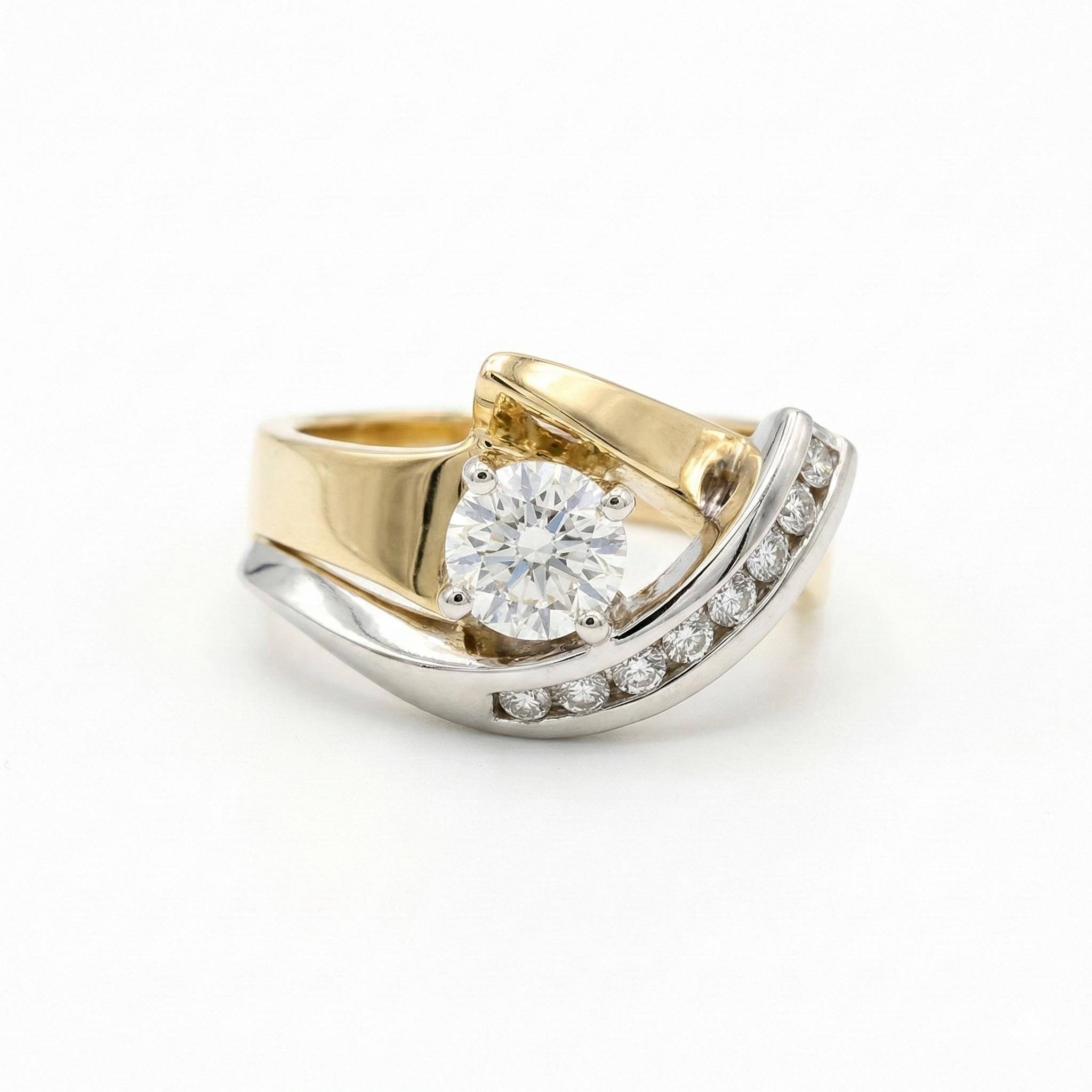 Vintage Irregular Ring with Diamonds