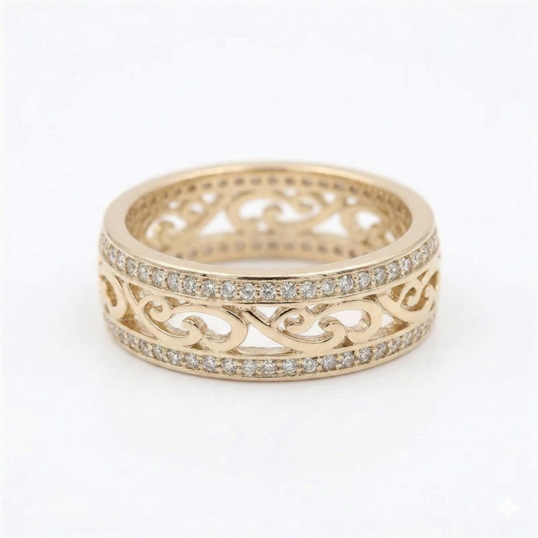 Shiny Hollow Gold Ring | Gold