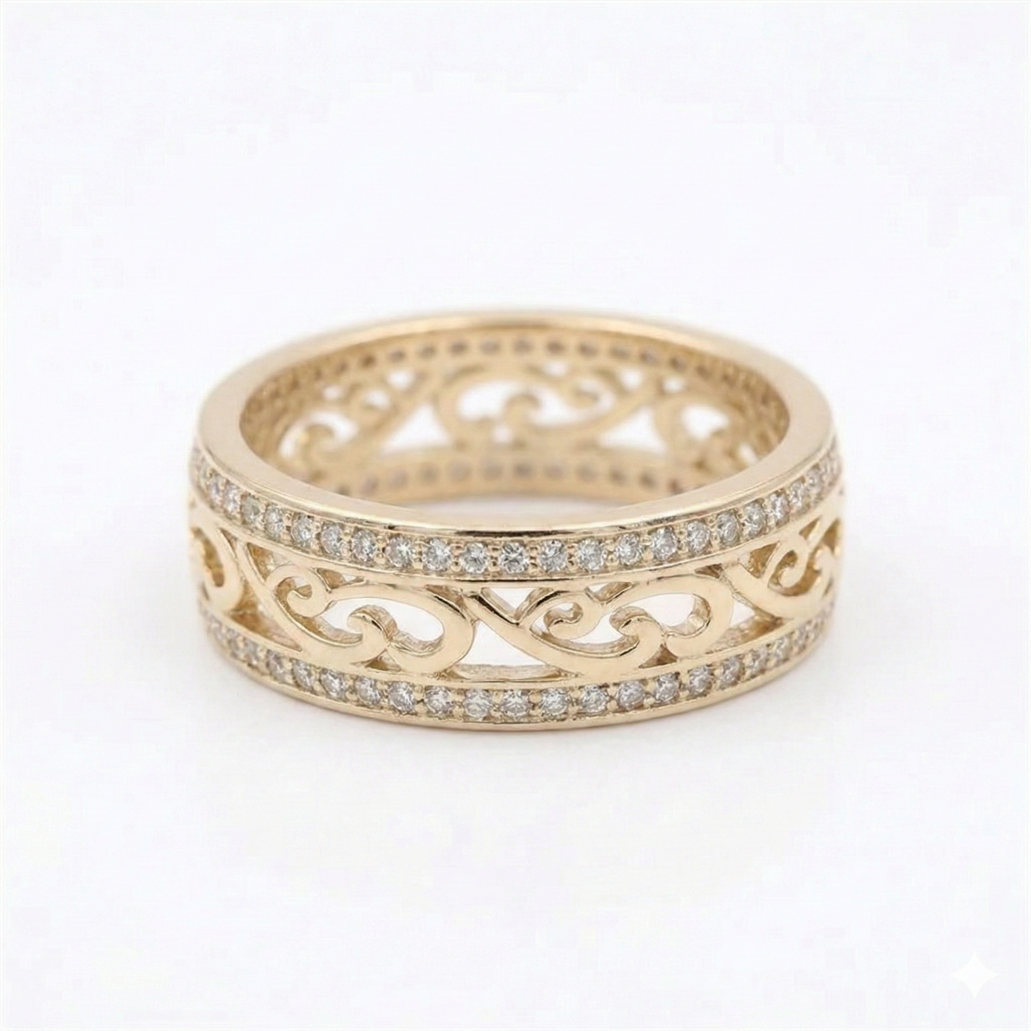 Shiny Hollow Gold Ring | Gold