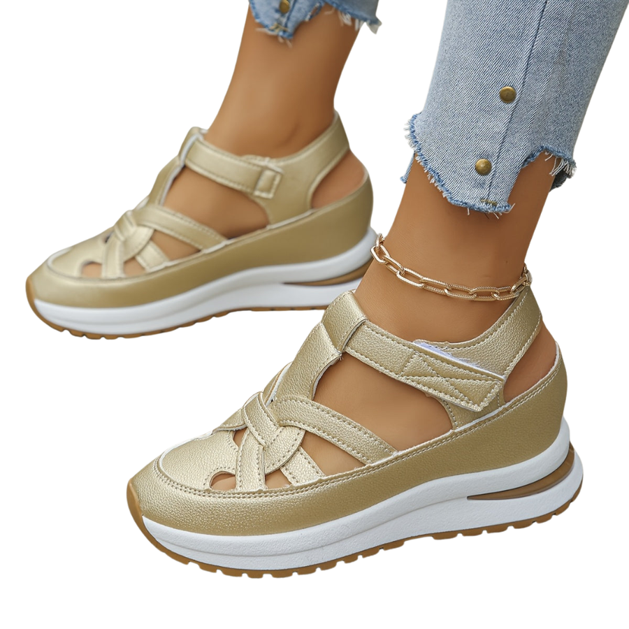 NICOLETTA | SANDALI CON ZEPPA