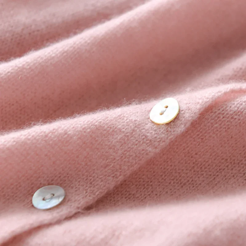 Elean | Cardigan with Buttons