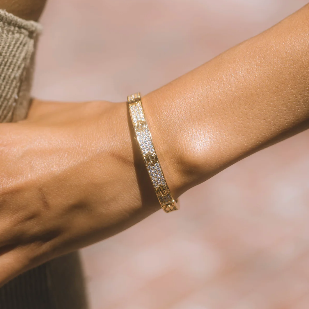 ETERNITA Premium Bracelet