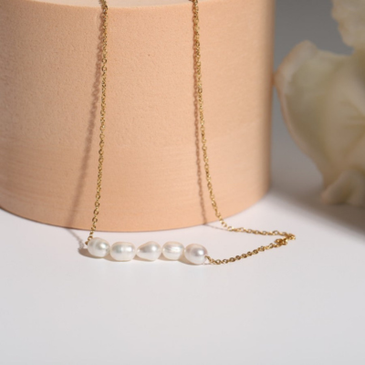KONA Gold Pearl Pendant Necklace