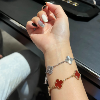 CLOVER | Crimson Collection
