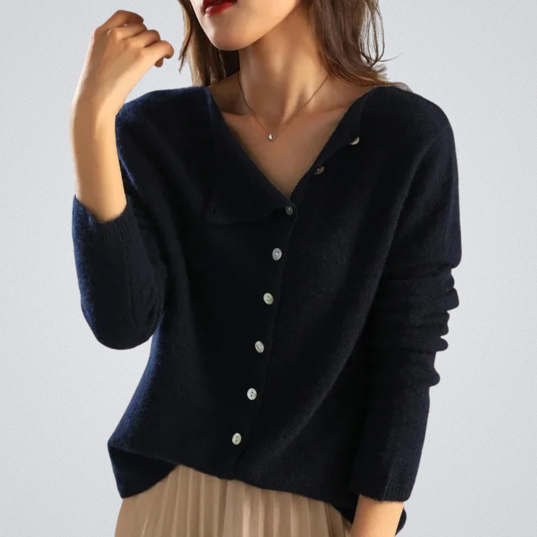 Elean | Cardigan with Buttons