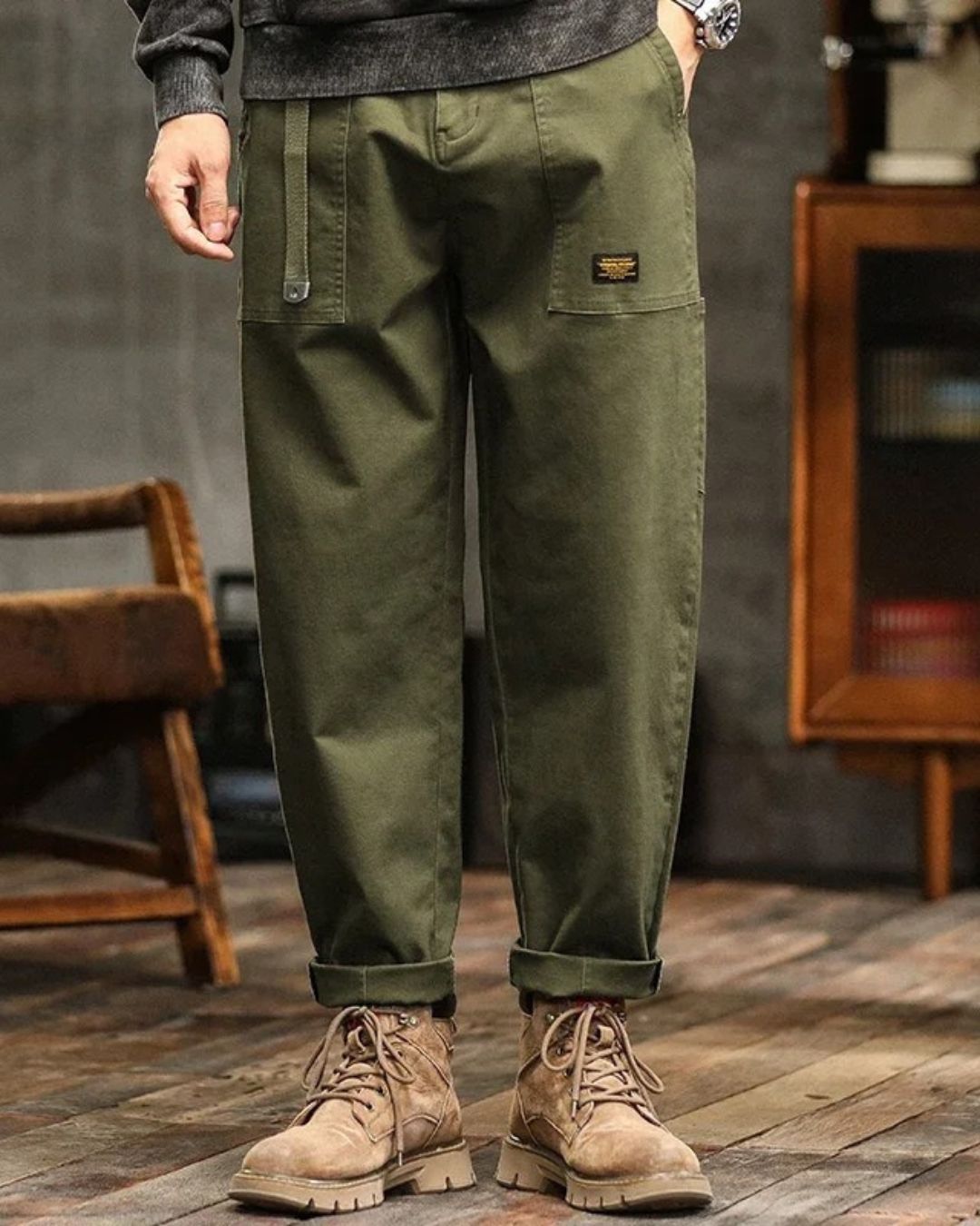 CLASSIC CARGO PANTS