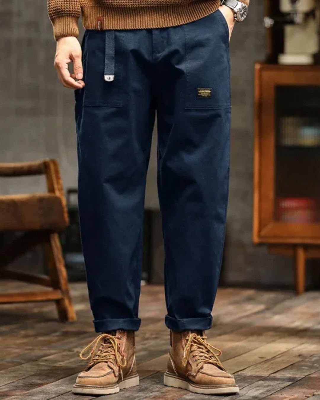 CLASSIC CARGO PANTS