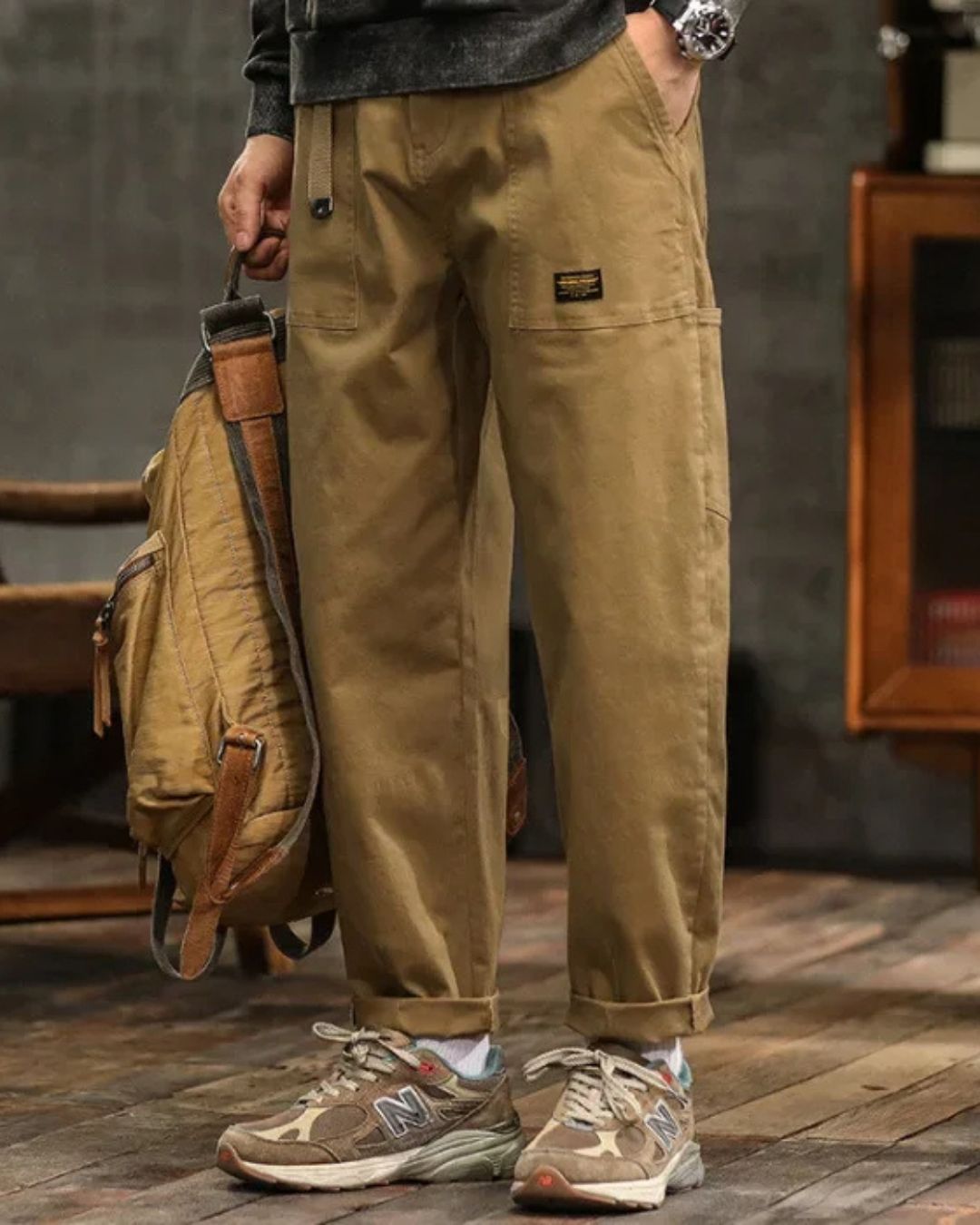 CLASSIC CARGO PANTS