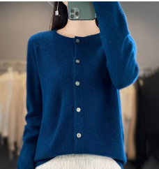Vera | Cardigan con Bottoni