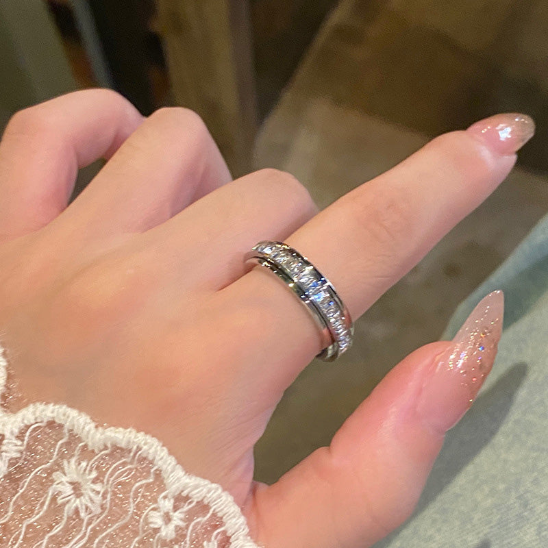 Balira - Elegant Crystal Band Ring
